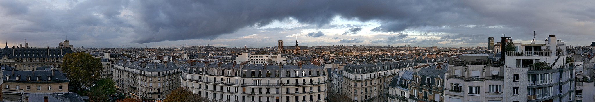 Paris vu d'en haut,  11 Place Marcelin Berthelot (Collge de France)