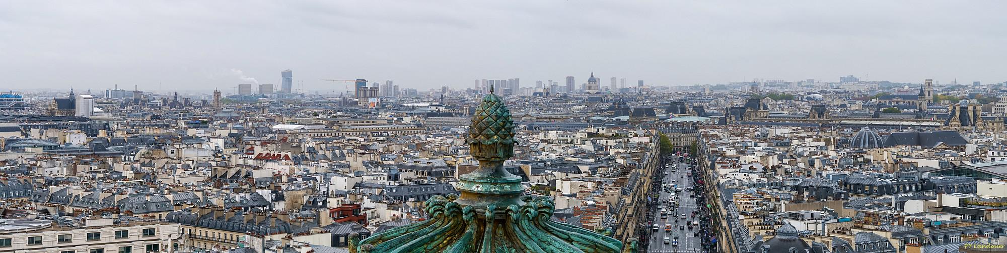 Paris vu d'en haut,  Vues du toit de l'Opra Garnier