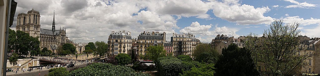 Paris vu d'en haut, 8 rue St-Julien-le-pauvre