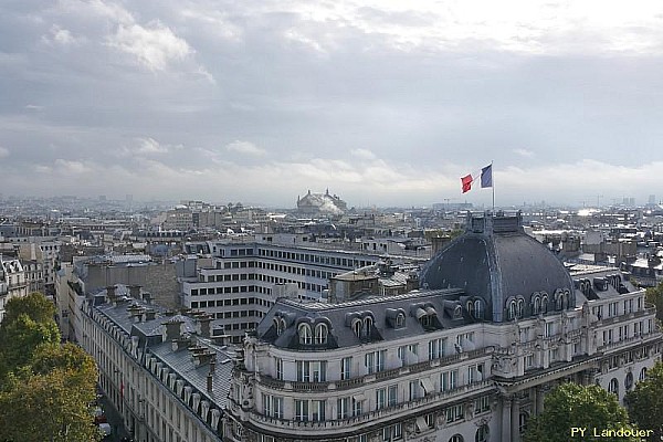 Paris vu d'en haut, 8 place Saint-Augustin