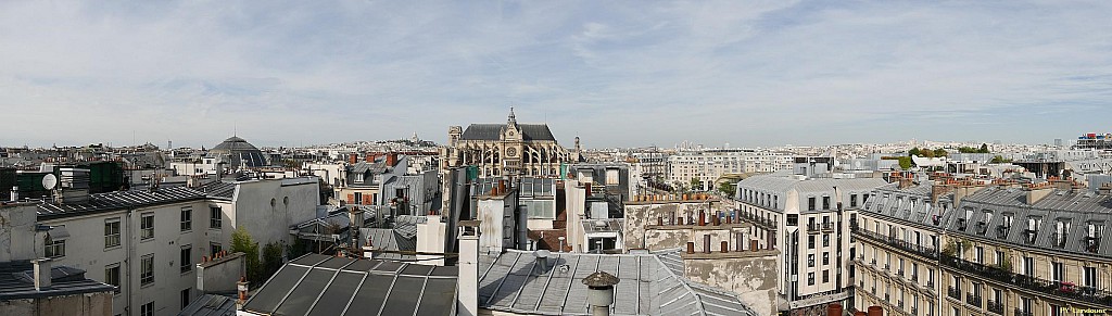 Paris vu d'en haut,  25 rue du Pont-Neuf
