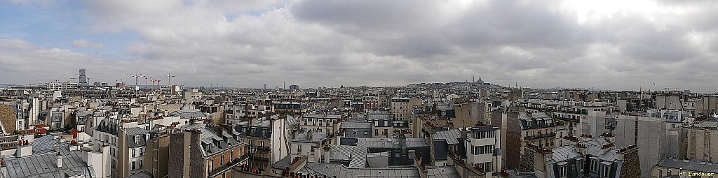 Paris vu d'en haut,  8 rue de Tocqueville